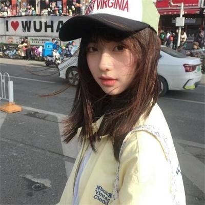 外宿的霍莉